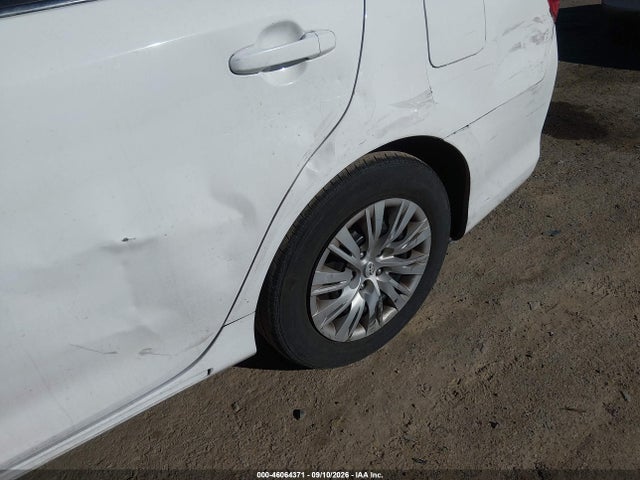 4T4BF1FKXER363977 Toyota CAMRY LE
