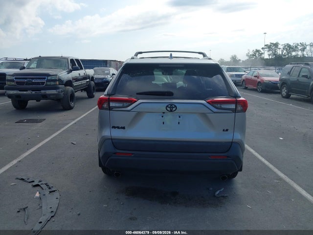2020 Toyota Rav4 Le მანქანა იყიდება აუქციონზე, vin: 2T3H1RFV3LC085036, აუქციონის ნომერი: 46064379