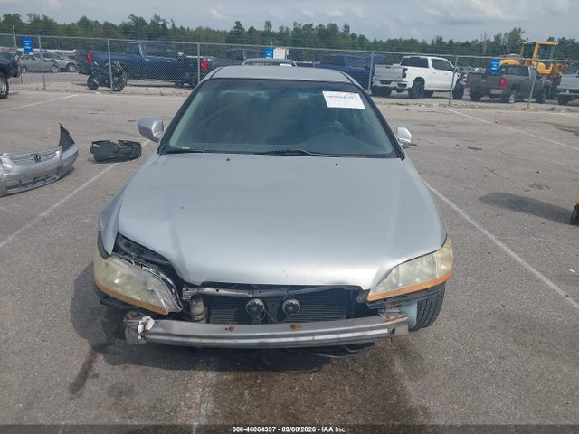 Auction sale of the 2001 Honda Accord 2.3 Lx, vin: 1HGCG32411A024928, lot number: 46064397
