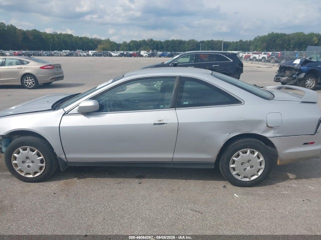 Auction sale of the 2001 Honda Accord 2.3 Lx, vin: 1HGCG32411A024928, lot number: 46064397