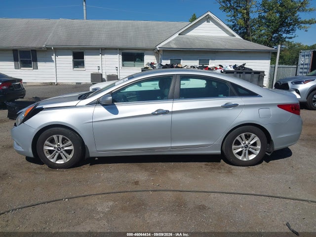 Продаж на аукціоні авто 2013 Hyundai Sonata Gls, vin: 5NPEB4AC2DH755353, номер лоту: 46064434
