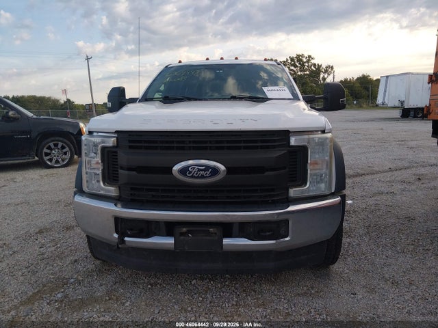 46064442 :رقم المزاد ، 1FD0W5HT7HED19903 vin ، 2017 Ford F-550 Chassis Xl مزاد بيع
