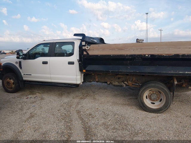 46064442 :رقم المزاد ، 1FD0W5HT7HED19903 vin ، 2017 Ford F-550 Chassis Xl مزاد بيع