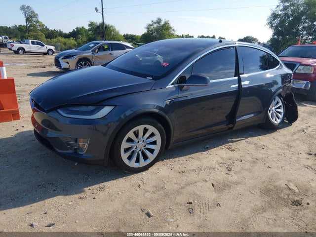 Tesla Model X 100d/75d/p100d 2018 5YJXCBE21JF120100 Image 2