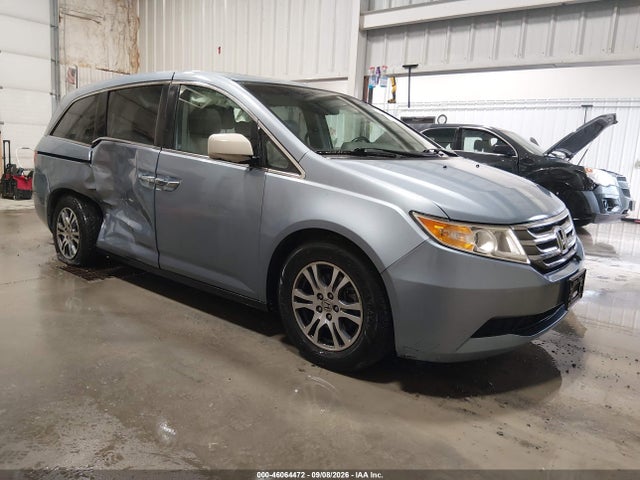 46064472 :رقم المزاد ، 5FNRL5H60CB130998 vin ، 2012 Honda Odyssey Ex-l مزاد بيع