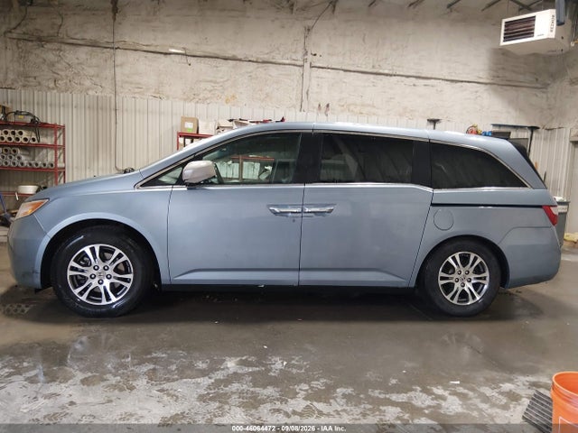 46064472 :رقم المزاد ، 5FNRL5H60CB130998 vin ، 2012 Honda Odyssey Ex-l مزاد بيع