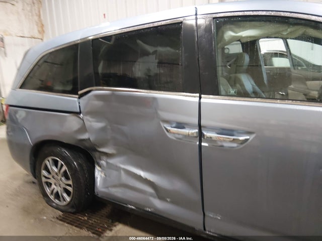 46064472 :رقم المزاد ، 5FNRL5H60CB130998 vin ، 2012 Honda Odyssey Ex-l مزاد بيع
