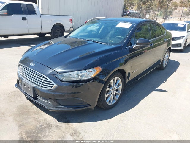 Ford Fusion Hybrid Se 2017 3FA6P0LU7HR295782 Image 2