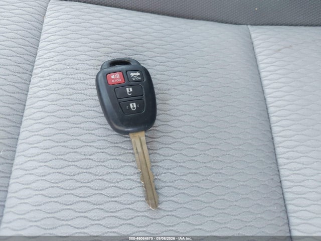 Продажа на аукционе авто 2017 Toyota Corolla Le, vin: 2T1BURHE7HC937253, номер лота: 46064675