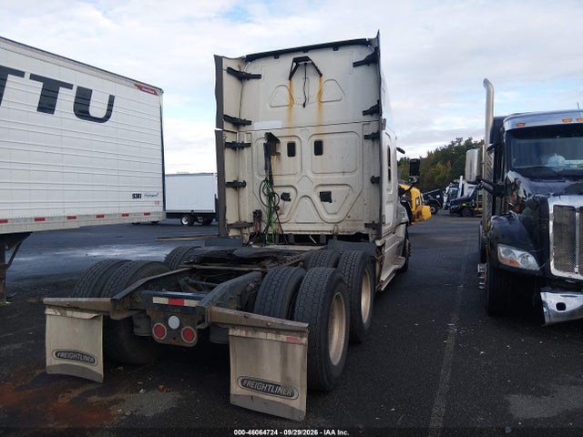 2016 Freightliner Cascadia 125 მანქანა იყიდება აუქციონზე, vin: 1FUJGLD51GLGD0147, აუქციონის ნომერი: 46064724