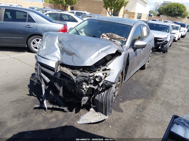 Mazda Mazda3 I Sport 2015 3MZBM1K77FM166161 Image 2
