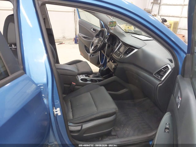 2016 Hyundai Tucson Sport მანქანა იყიდება აუქციონზე, vin: KM8J3CA23GU231230, აუქციონის ნომერი: 46064732