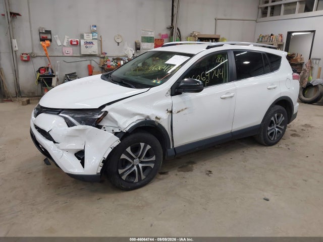 Продаж на аукціоні авто 2016 Toyota Rav4 Le, vin: JTMBFREVXGD196113, номер лоту: 46064744