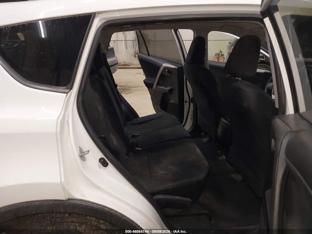 Продаж на аукціоні авто 2016 Toyota Rav4 Le, vin: JTMBFREVXGD196113, номер лоту: 46064744