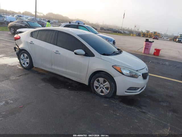 Aukcja sprzedaży 2015 Kia Forte Lx, vin: KNAFK4A66F5411104, numer aukcji: 46064763