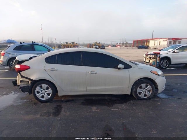 Aukcja sprzedaży 2015 Kia Forte Lx, vin: KNAFK4A66F5411104, numer aukcji: 46064763