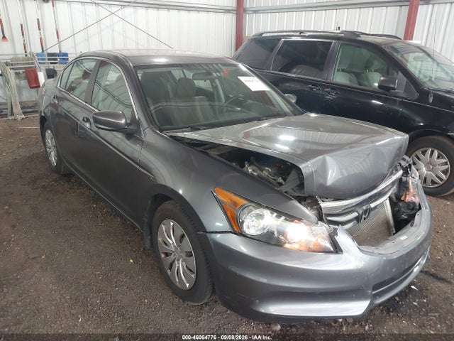 46064776 :رقم المزاد ، 1HGCP2F32BA052847 vin ، 2011 Honda Accord 2.4 Lx مزاد بيع