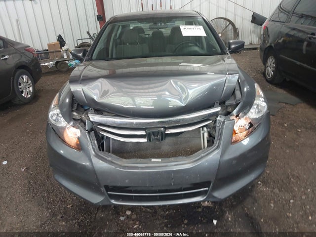 46064776 :رقم المزاد ، 1HGCP2F32BA052847 vin ، 2011 Honda Accord 2.4 Lx مزاد بيع