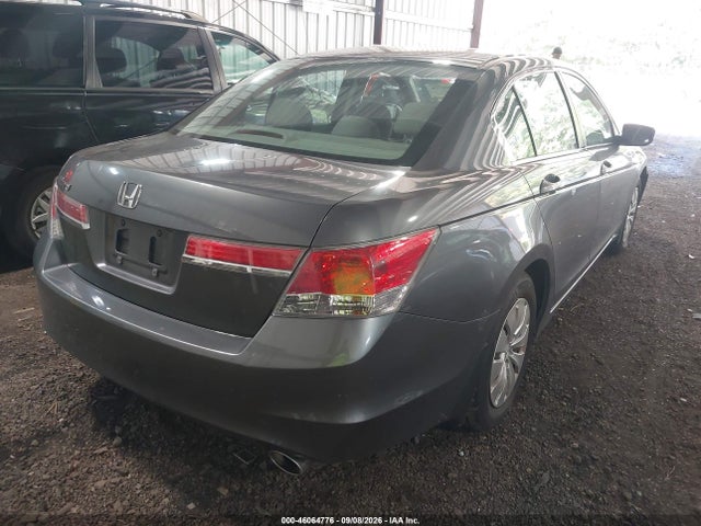 46064776 :رقم المزاد ، 1HGCP2F32BA052847 vin ، 2011 Honda Accord 2.4 Lx مزاد بيع