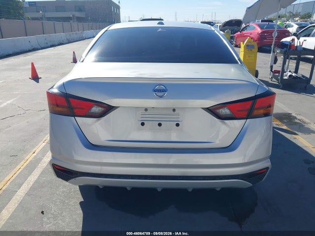 46064789 :رقم المزاد ، 1N4BL4BV7LC177069 vin ، 2020 Nissan Altima S Fwd مزاد بيع