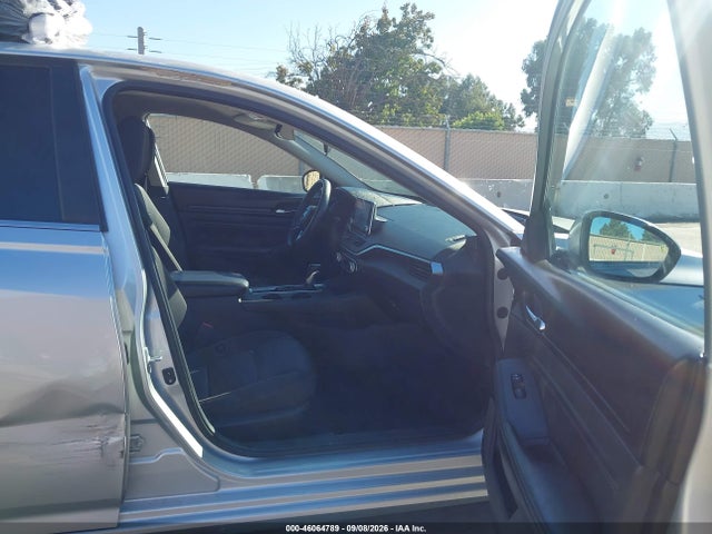 46064789 :رقم المزاد ، 1N4BL4BV7LC177069 vin ، 2020 Nissan Altima S Fwd مزاد بيع