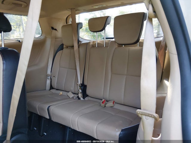 Продажа на аукционе авто 2017 Kia Sedona Ex, vin: KNDMC5C1XH6273885, номер лота: 46064802