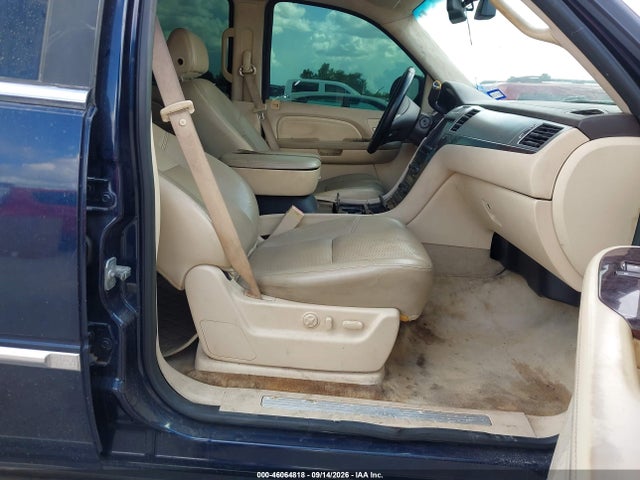Продажа на аукционе авто 2007 Cadillac Escalade Standard, vin: 1GYFK63837R246047, номер лота: 46064818