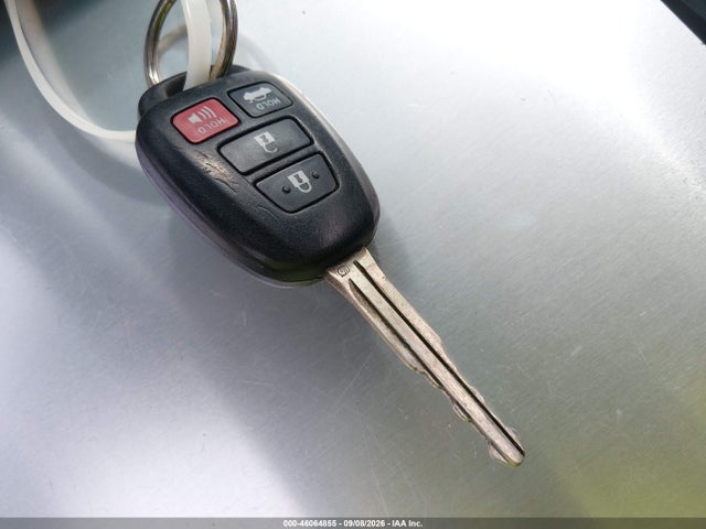46064855 :رقم المزاد ، 4T1BF1FK9CU187589 vin ، 2012 Toyota Camry Se مزاد بيع