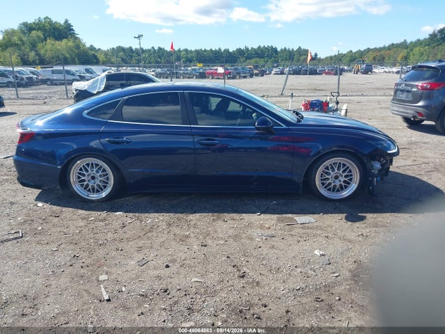 2021 Hyundai Sonata Limited მანქანა იყიდება აუქციონზე, vin: 5NPEH4J23MH093000, აუქციონის ნომერი: 46064863