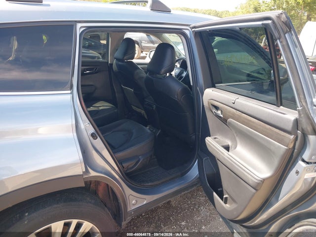 2023 Toyota Highlander Platinum მანქანა იყიდება აუქციონზე, vin: 5TDKDRBH2PS004790, აუქციონის ნომერი: 46064875