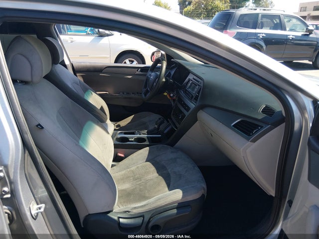 46064920 :رقم المزاد ، 5NPE24AFXFH035568 vin ، 2015 Hyundai Sonata Se مزاد بيع