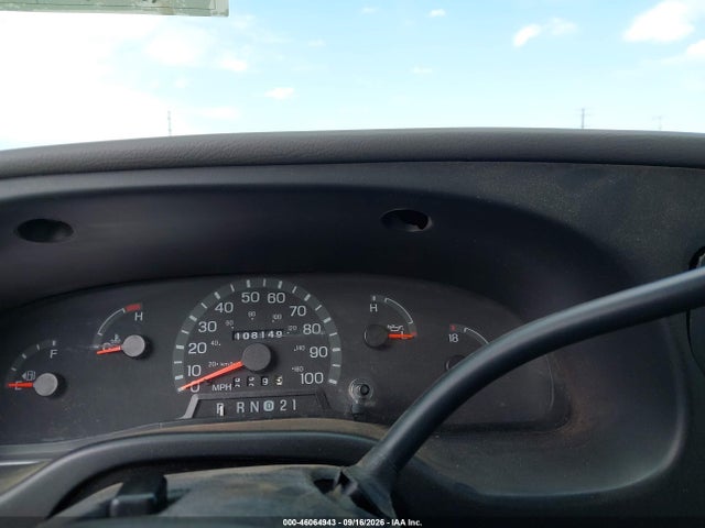 46064943 :رقم المزاد ، 1FBSS31LXXHA28630 vin ، 1999 Ford E-350 Super Duty Xl/xlt مزاد بيع
