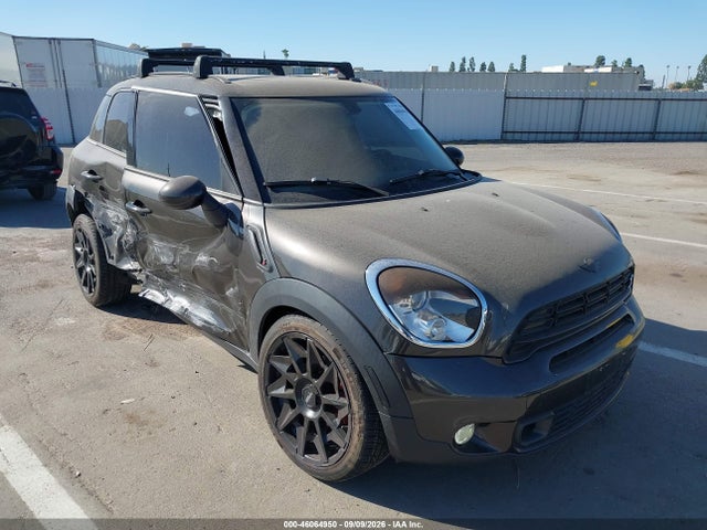 Aukcja sprzedaży 2016 Mini Countryman Cooper S, vin: WMWZC3C53GWT10834, numer aukcji: 46064950