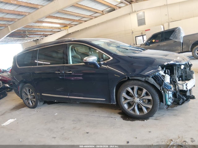 Продажа на аукционе авто 2018 Chrysler Pacifica Limited, vin: 2C4RC1GGXJR108432, номер лота: 46065004