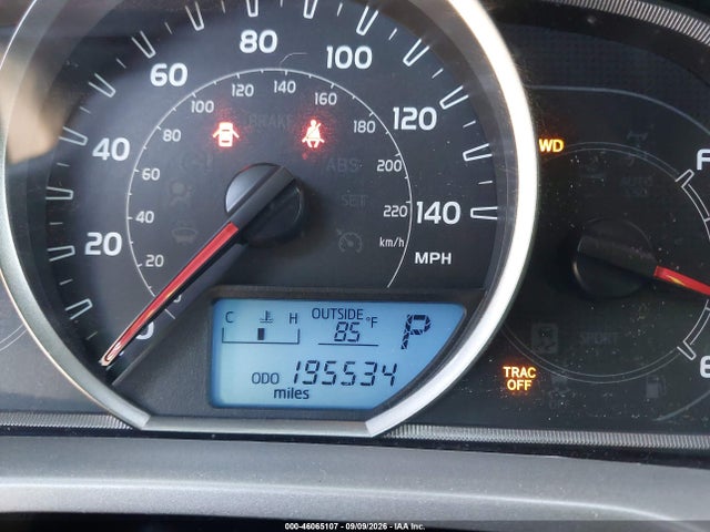 Toyota RAV4 LE 2015 2T3BFREV6FW301425 Image 15