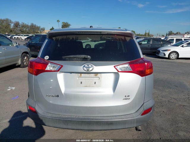 Toyota RAV4 LE 2015 2T3BFREV6FW301425 Image 16