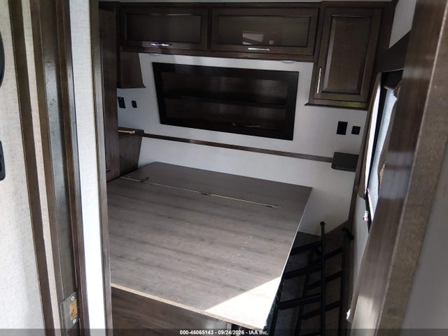 Продажа на аукционе авто 2020 Keystone Rv Voltage 3615 Toy Hauler 5th Whl Travel Trailer, vin: 4YDF36126LZ990783, номер лота: 46065143