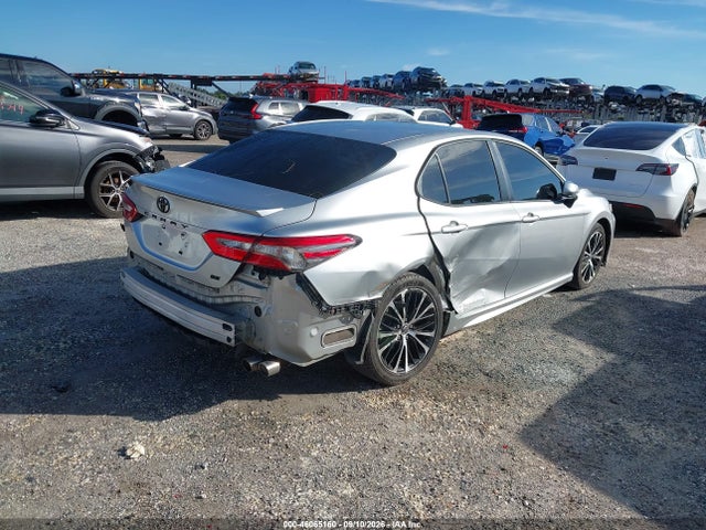 46065160 :رقم المزاد ، JTNB11HKXJ3033536 vin ، 2018 Toyota Camry Se مزاد بيع