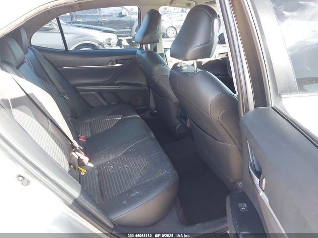 46065160 :رقم المزاد ، JTNB11HKXJ3033536 vin ، 2018 Toyota Camry Se مزاد بيع