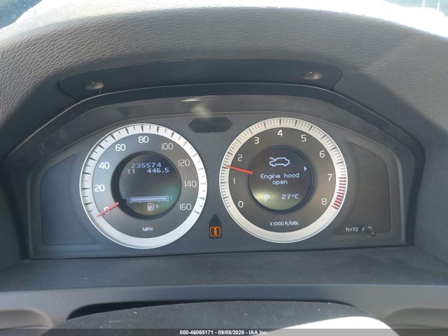 2011 Volvo S60 T6 მანქანა იყიდება აუქციონზე, vin: YV1902FH1B2012871, აუქციონის ნომერი: 46065171