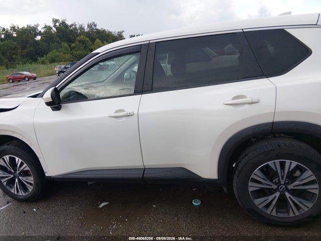 46065200 :رقم المزاد ، 5N1BT3BA1PC902362 vin ، 2023 Nissan Rogue Sv Fwd مزاد بيع