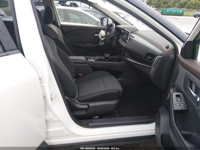 46065200 :رقم المزاد ، 5N1BT3BA1PC902362 vin ، 2023 Nissan Rogue Sv Fwd مزاد بيع