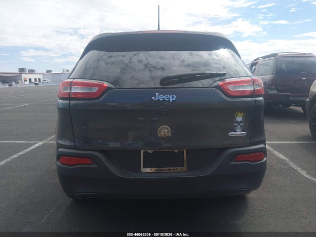 46065206 :رقم المزاد ، 1C4PJLLB7JD561817 vin ، 2018 Jeep Cherokee Latitude Plus Fwd مزاد بيع