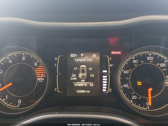 46065206 :رقم المزاد ، 1C4PJLLB7JD561817 vin ، 2018 Jeep Cherokee Latitude Plus Fwd مزاد بيع