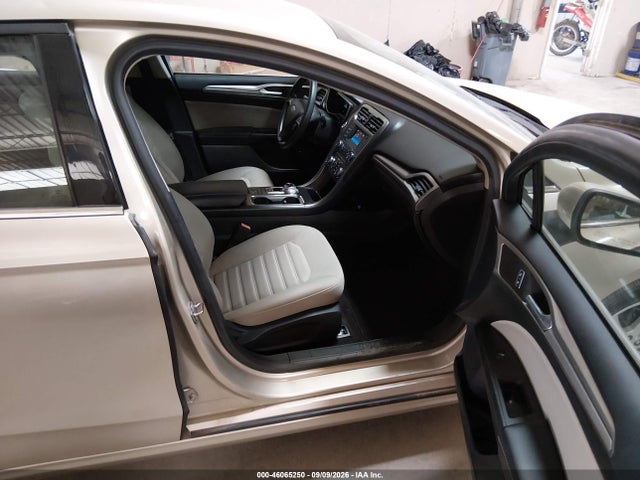 Продажа на аукционе авто 2018 Ford Fusion Hybrid S, vin: 3FA6P0UU0JR279072, номер лота: 46065250