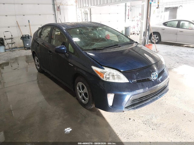 46065270 :رقم المزاد ، JTDKN3DU1C1556423 vin ، 2012 Toyota Prius Three مزاد بيع