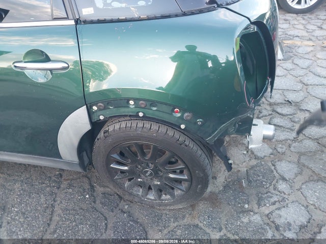 WMWXS5C54FT832037 Mini Hardtop Cooper