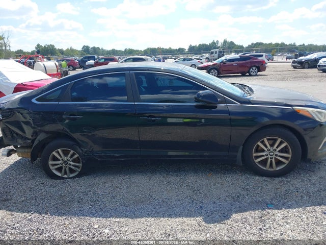 2015 Hyundai Sonata Se მანქანა იყიდება აუქციონზე, vin: 5NPE24AF5FH172594, აუქციონის ნომერი: 46065301