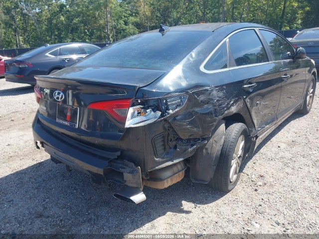 2015 Hyundai Sonata Se მანქანა იყიდება აუქციონზე, vin: 5NPE24AF5FH172594, აუქციონის ნომერი: 46065301