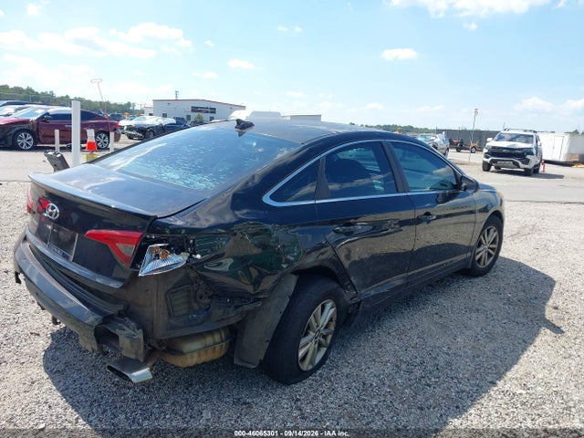 2015 Hyundai Sonata Se მანქანა იყიდება აუქციონზე, vin: 5NPE24AF5FH172594, აუქციონის ნომერი: 46065301